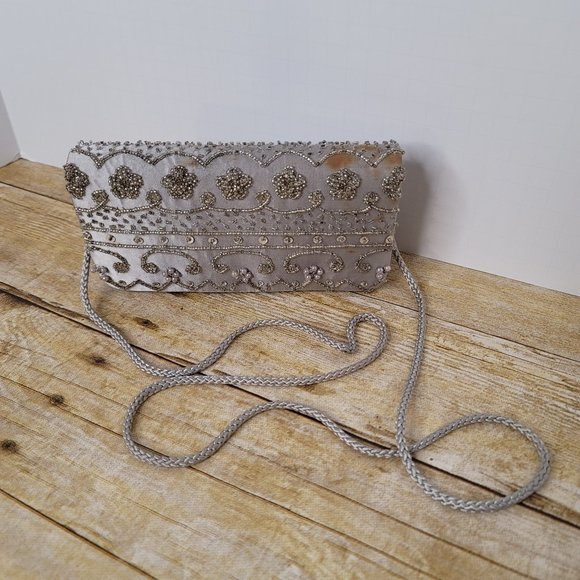 Handbags - Small Silver Beaded Clutch
